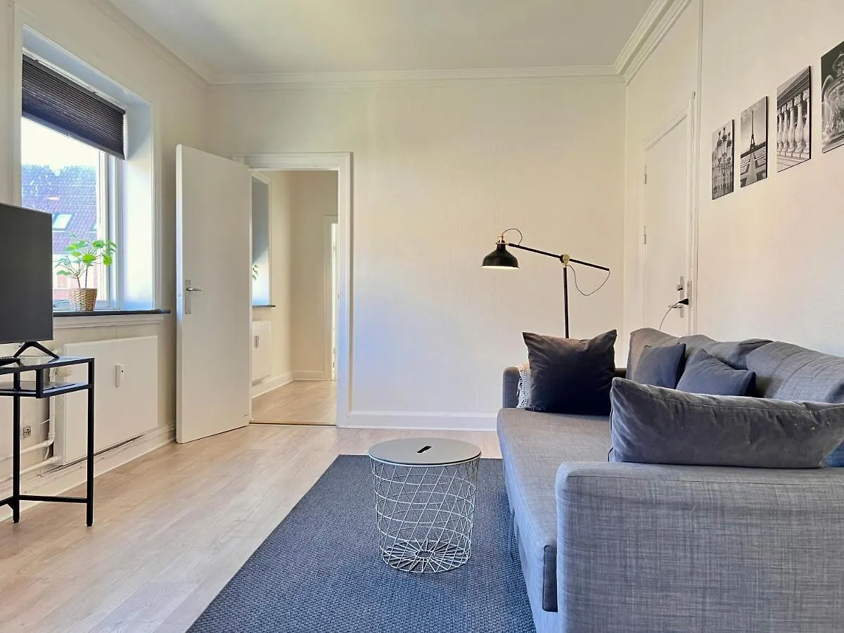 Three Bedroom Apartment In Valby, Valby Langgade 214, København 0*,