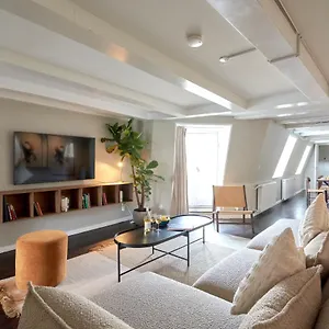 Apartment Luxury Penthouse - Private Balcony - Heart Of, Kopenhagen